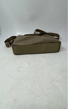 Load image into Gallery viewer, DKNY Womens Gray Inner Pocket Adjustable Strap Zipper Crossbody Handbag
