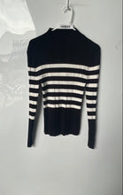 Load image into Gallery viewer, White House Black Market Womens Black White Striped Pullover Sweater Size L
