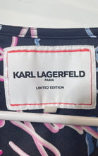 Load image into Gallery viewer, Karl Lagerfeld Womens Black Signature Print Short Sleeve Blouse Top Size XS
