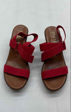Load image into Gallery viewer, Italian Shoemakers Womens Rylee Brown Red Wedge Heel Slingback Sandals Size 8
