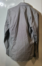 Load image into Gallery viewer, Hugo Boss Mens Gray Long Sleeve Slim Fit Collared Button Front Dress Shirt Sz 15
