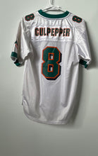 Load image into Gallery viewer, Reebok Boys White Miami Dolphins Daunte Culpepper #8 NFL Jersey Size L 14-16
