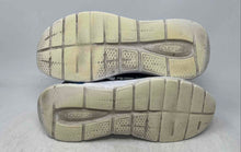 Load image into Gallery viewer, Adidas Mens Cloudfoam Gray White Round Toe Lace-Up Sneaker Shoes Size 9.5
