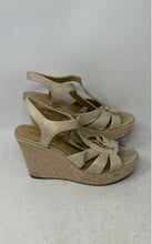 Load image into Gallery viewer, Michael Kors Womens Berkley Gold &amp; Beige Zip Wedge Espadrille Sandals Size 10M
