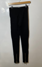 Load image into Gallery viewer, Authentic Givenchy Paris Womens Black Pleated Biker Ankle Leggings Size EUR 34
