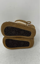 Load image into Gallery viewer, UGG Unisex Baby Lemmy II 1018136I Brown Suede Sheepskin Button Booties Size 0/1
