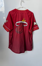 Load image into Gallery viewer, UNK Mens Multicolor Short Sleeve Button Front Miami Heat Basketball Jersey Sz L
