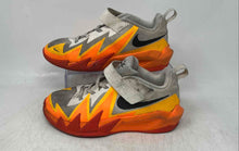 Load image into Gallery viewer, Nike Kids S.T. Dynamite Multicolor Round Toe Hook &amp; Loop Sneaker Shoes Size 3Y
