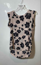 Load image into Gallery viewer, Ann Taylor Womens Black Pink Floral Cuffed Sleeve Hi-Low Hem Blouse Top Size XS
