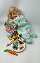 Load image into Gallery viewer, Playmates 1998 Amazing Amy Doll With Outfits And Food Accessories Not Tested

