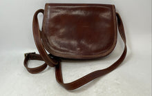 Load image into Gallery viewer, Vera Pelle Womens Dark Brown Leather Saddle-Style Flap Crossbody Handbag
