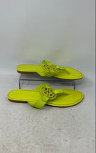 Load image into Gallery viewer, Rouge Womens Green Leather Open Toe Slip-On Flat Thong Sandals Size 7.5M
