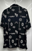 Load image into Gallery viewer, True Religion Mens Black White Printed Short Sleeve Button-Up Shirt Size M
