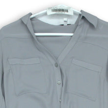 Load image into Gallery viewer, Express Womens Light Gray Slim Fit Blouse Size XS
