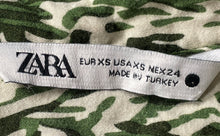Load image into Gallery viewer, Zara Womens Beige Green Printed Long Sleeve Collared Button-Up Shirt Size XS
