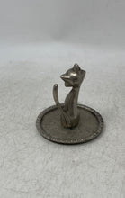 Load image into Gallery viewer, Classic Collectible EP Zinc Alloy Silver Tone Cat Small Ring Holder
