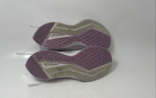 Load image into Gallery viewer, Nike Womens Air Zoom Winflo 6 White Low Top Lace-Up Sneaker Shoes Size 9.5
