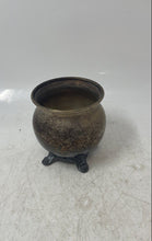 Load image into Gallery viewer, F.B. Rogers Silver Co. Silver-Tone Engraved Tableware Four-Footed Sugar Bowl
