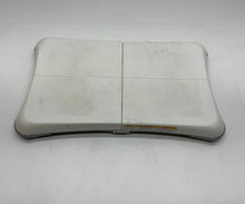 Load image into Gallery viewer, Nintendo Wii Model RVL-021 White Portable Wireless Balance Board Needs Battery
