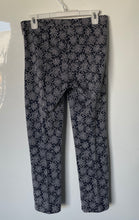Load image into Gallery viewer, Michael Kors Womens Blue White Printed Knitted Side Zip Cropped Pants Size S
