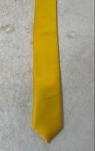 Load image into Gallery viewer, Jacob Alexander Mens Yellow Adjustable Hand Made Formal Designer Tie
