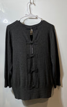 Load image into Gallery viewer, Cable &amp; Gauge Womens Gray Long Sleeve Cardigan Sweater Size Large With Tag
