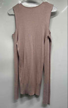 Load image into Gallery viewer, Guess Womens Pink Knitted Long Cold Shoulder Sleeve V-Neck Blouse Top Size XL
