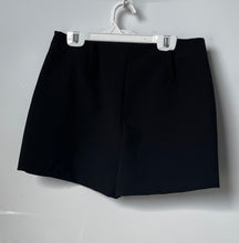 Load image into Gallery viewer, Zara Womens Black Stretch Belt Loops Side Zip Regular Fit Mini Skort Size XS
