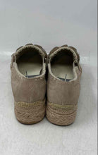 Load image into Gallery viewer, Dolce Vita Womens Jhenee Beige Slip-On Espadrille Sneaker Shoes Size 6.5
