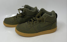 Load image into Gallery viewer, Nike Boys Court Borough Mid Green Lace-Up Mid Top Sneaker Shoes Size 5.5Y
