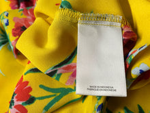 Load image into Gallery viewer, Express Womens Yellow Floral Flutter Sleeve V-Neck Blouse Top Size Large
