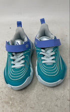 Load image into Gallery viewer, Nike Boys Giannis Immortality 4 FZ6733-300 Green Blue Sneakers Shoes Size 8C
