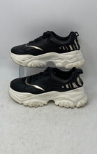 Load image into Gallery viewer, Daisy Fuentes Womens Black White Low Top Lace-Up Sneaker Shoes Size EUR 37
