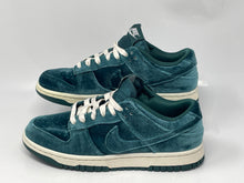 Load image into Gallery viewer, Authentic Nike Womens Dunk Low DZ5224-300 Green White Lace-Up Sneaker Shoes Sz 7
