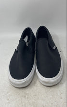 Load image into Gallery viewer, Vans Mens Asher Black Leather Round Toe Low Top Slip-On Sneaker Shoes Size 11
