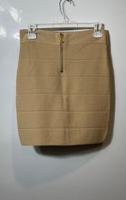 Load image into Gallery viewer, Bebe Womens Beige Regular Fit Stretch Back Zip Mini Skirt Size Medium
