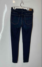 Load image into Gallery viewer, American Eagle Womens Blue Denim Dark Wash Stretch Skinny Leg Jeans Size 6
