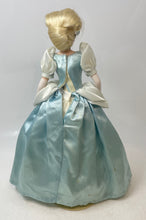 Load image into Gallery viewer, 2 Pcs Franklin Heirloom Disney Cinderella &amp; Brinn&#39;s Collectible Porcelain Dolls
