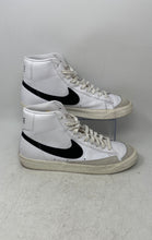 Load image into Gallery viewer, Nike Mens Blazer Mid '77 Vintage BQ6806-100 White Lace-Up Sneaker Shoes Size 10
