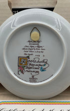 Load image into Gallery viewer, Vintage Heinrich Roses Are Red Once Upon A Rhyme Limited Edition Collector Plate

