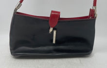 Load image into Gallery viewer, Florence Womens Black Red Leather Inner Pocket Push Lock Zip Top Shoulder Bag
