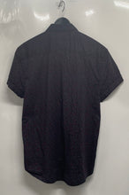 Load image into Gallery viewer, Guess Mens Black Floral Slim Fit Short Sleeve Collared Button-Up Shirt Size L
