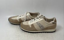 Load image into Gallery viewer, Crown Vintage Womens Nereta Brown Print Lace-Up Sneakers Shoes Size 9.5 M
