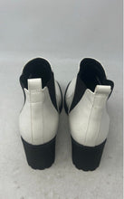 Load image into Gallery viewer, Dirty Laundry Womens Lisbon White Leather Pull-On Ankle Booties Size 6.5M
