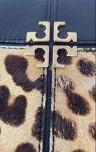Load image into Gallery viewer, Authentic Tory Burch Womens Multicolor Leopard Print Lined Crossbody Bag Damaged
