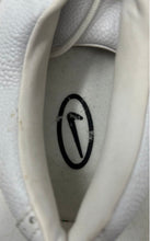 Load image into Gallery viewer, Nike Womens Air Liner 192034 White Leather Lace-Up Wingtips Golf Shoes Size 7
