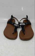 Load image into Gallery viewer, Michael Kors Womens MK Plate Black Leather Buckle Thong Sandals Size 7.5M
