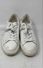 Load image into Gallery viewer, Steve Madden Womens Charlie White Gold Leather Low Top Sneakers Shoes Size 8M
