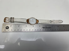 Load image into Gallery viewer, Citizen Eco-Drive Women's Gold Tone Watch. Weight 34g
