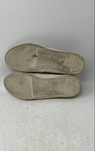 Load image into Gallery viewer, Banana Republic Mens Beige Leather Round Toe Slip-On Sneaker Shoes Size 10.5
